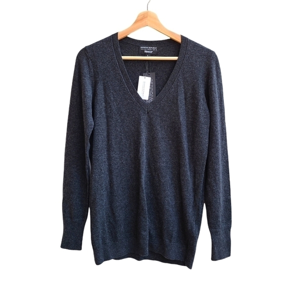 Banana Republic Wool and Cashmere Blend Sweater, Grey Heathered, Size Small - Picture 1 of 10